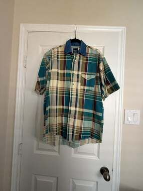 Wrangler Western Shirt Men's Short Sleeve Plaid Button-Up with Denim Collar